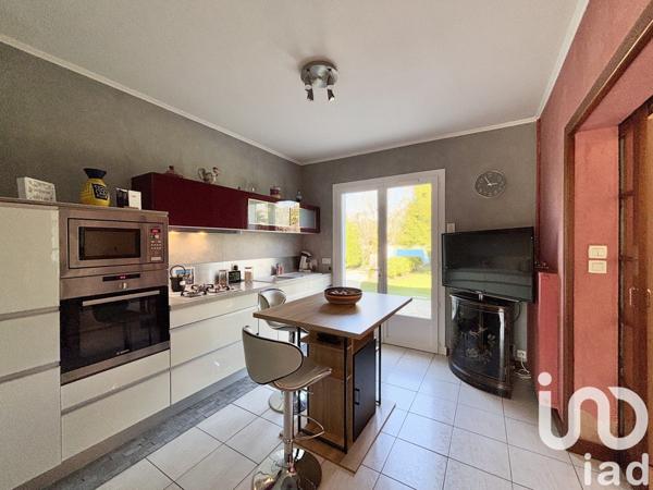 Maison traditionnelle 5 pièces de 132 m² à Étaules (17750)