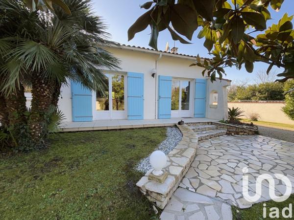 Maison traditionnelle 5 pièces de 132 m² à Étaules (17750)