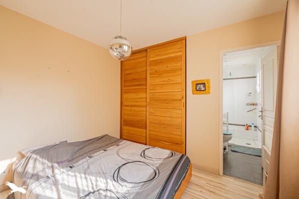 Maison à vendre |  Saint-Louis-de-Montferrand |  7 pièces | 126 m²