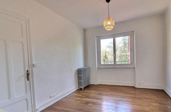 Maison de ville, quartier prisée, 125 m²