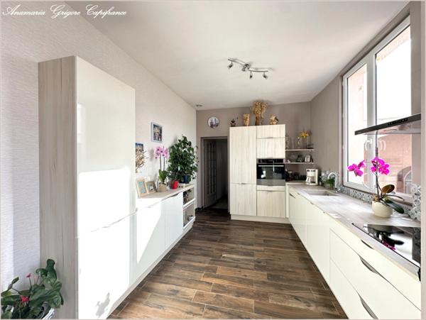 COURVILLE SUR EURE (28190) - Maison à vendre 160 m² - 5 chambres, garage, jardin