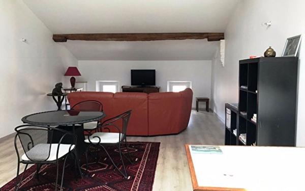 Appartement à louer    2 pièces •  Grenade