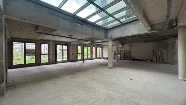 Bureaux à vendre à Nanterre avec grande flexibilité d’aménagement