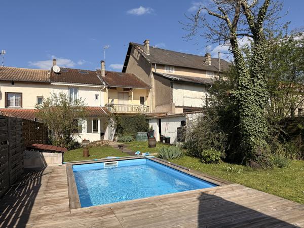 Maison de ville avec jardin