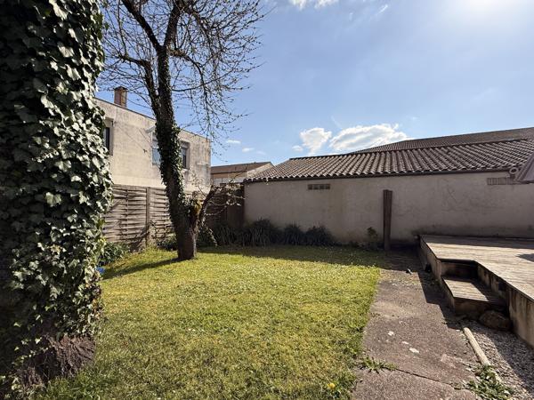 Maison de ville avec jardin