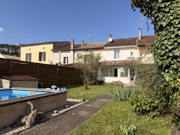 Maison de ville avec jardin