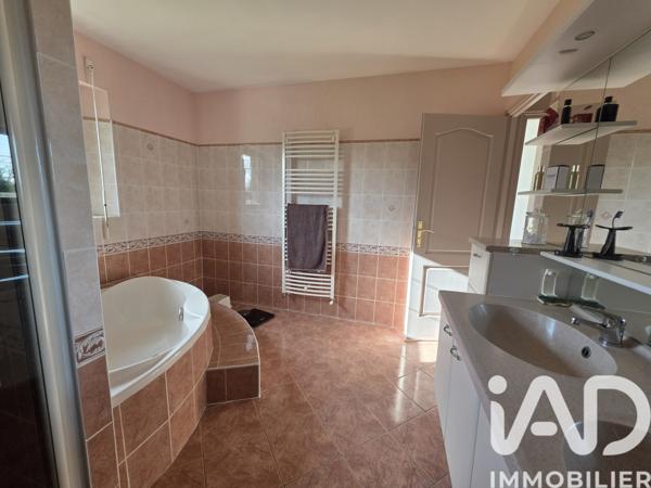 Maison à vendre 6 pièces 208 m² Torigny-les-Villes