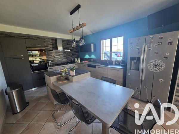 Maison à vendre 6 pièces 208 m² Torigny-les-Villes