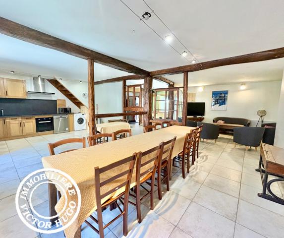 À VENDRE – APPARTEMENT ET MURS COMMERCIAUX AU CŒUR DU VILLAGE DE VENOSC – LES DEUX ALPES