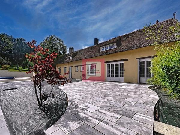 Maison d'exception Saint Martin De Nigelles 9 pièce(s) 250 m2