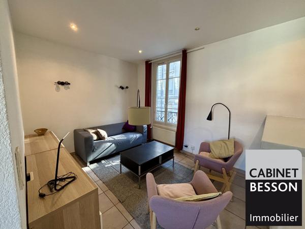 GRENOBLE - T3 MEUBLE - 18 Place Saint Bruno