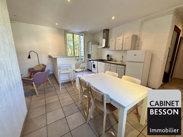 GRENOBLE - T3 MEUBLE - 18 Place Saint Bruno
