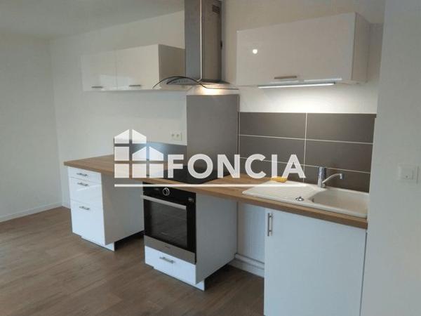 Location Appartement 3 pièces 61.63 m² - 11 AVENUE DU GENERAL DE GAULLE Fondettes 37230