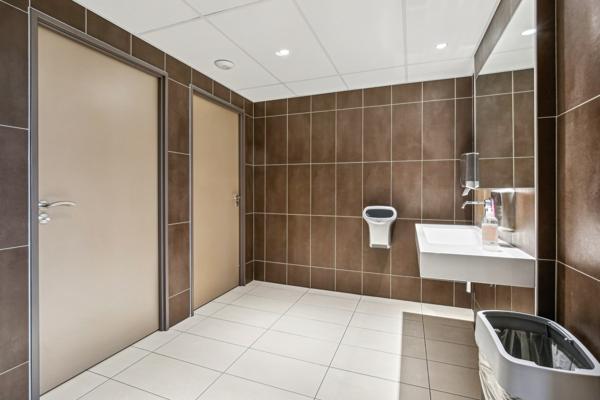 Bureaux à vendre à Nanterre avec terrasse et accès PMR dans quartier recherché