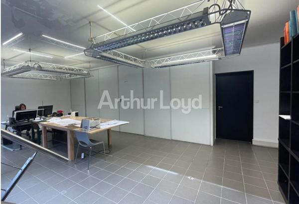 Bureaux avec nombreuses places de stationnements - Lens centre