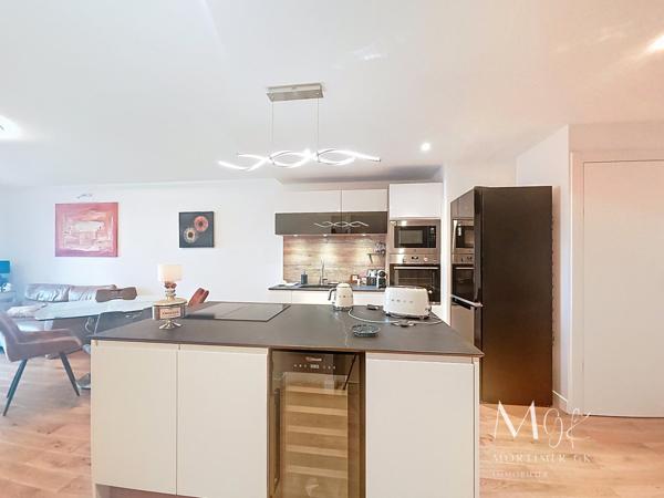 Appartement à VAL FLEURI (06800)