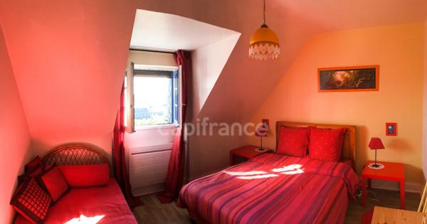 EXCLUSIVITE Propriete bord de mer, à vendre 10 pièces CAMARET SUR MER (29) Actuellement chambres d'hotes, 320 m2