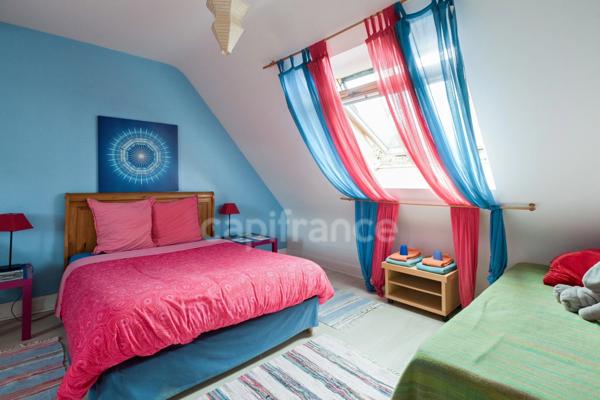 EXCLUSIVITE Propriete bord de mer, à vendre 10 pièces CAMARET SUR MER (29) Actuellement chambres d'hotes, 320 m2