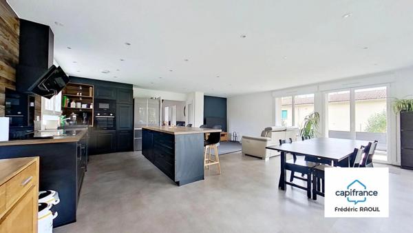 Maison familiale rénovée – 180 m² habitables – Secteur calme d’Is-sur-Tille