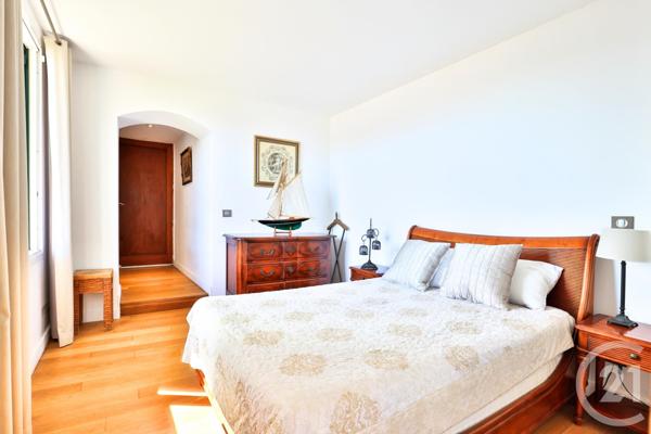 Maison à vendre  7 pièces - 262,39 m2 NICE - 06