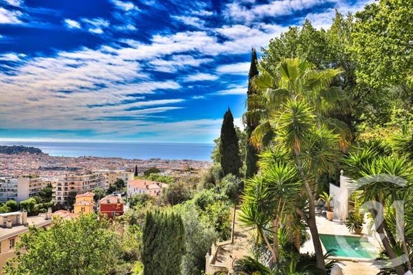 Maison à vendre  7 pièces - 262,39 m2 NICE - 06