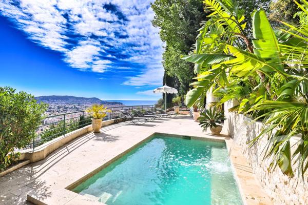 Maison à vendre  7 pièces - 262,39 m2 NICE - 06