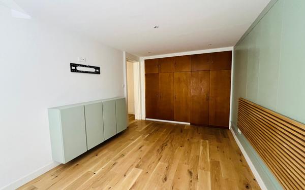 Appartement à vendre    2 pièces • 42,60 m2 La Rochelle