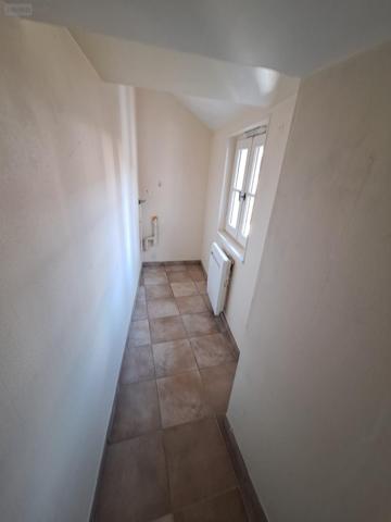 Appartement à louer à Chalon-sur-Saône en Saône-et-Loire (71100), ref : STUDIO GRANDE RUE   
centre ville