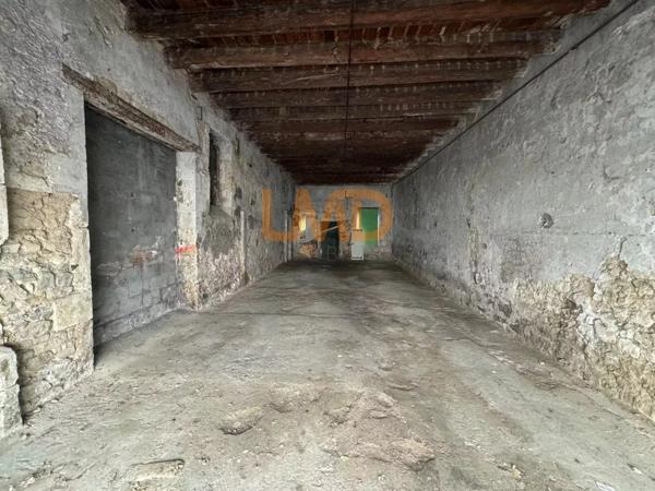 Rare ensemble immobilier au cœur de Nîmes