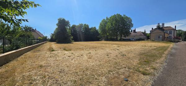 Terrain Montgueux 1760 m2