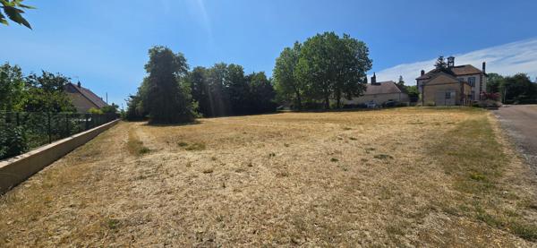 Terrain Montgueux 1760 m2