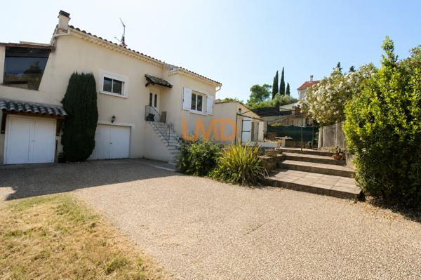 Grande maison avec 2 gîtes indépendants – Piscine