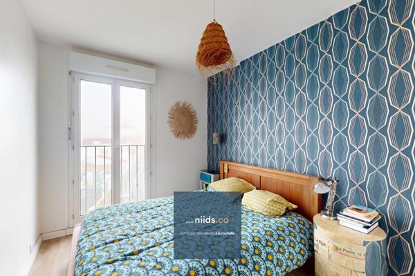 APPARTEMENT AVEC BALCON - PORTE ROYALE