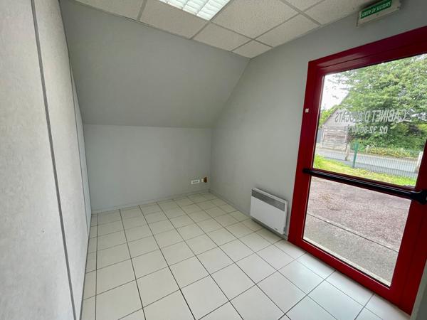 Bureaux à louer à LE MESNIL ESNARD 76240
