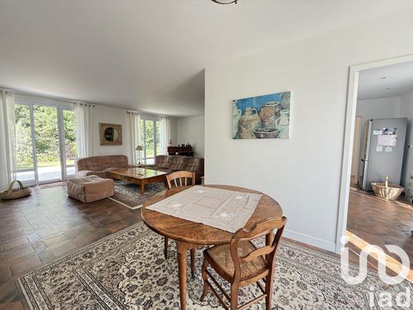 Maison à vendre 6 pièces 140 m² Santeny