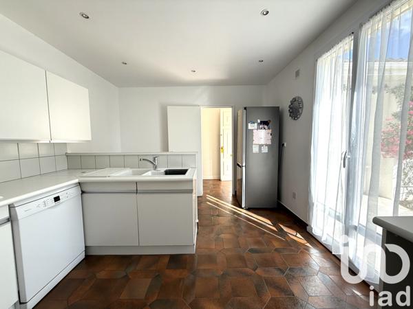 Maison à vendre 6 pièces 140 m² Santeny