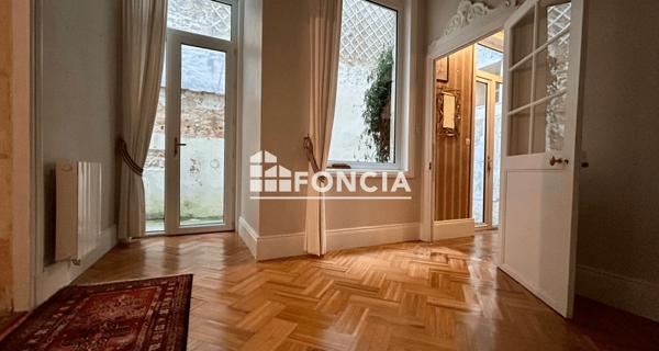 À vendre Maison 4 pièces 195 m² - Rochefort 17300