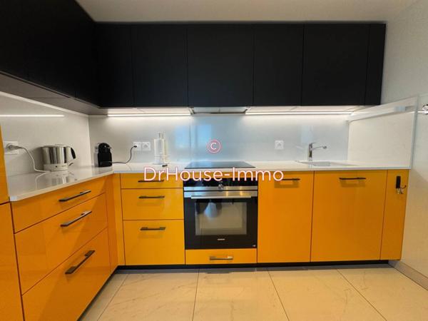 Appartement à vendre 3 pièces de 77 m²