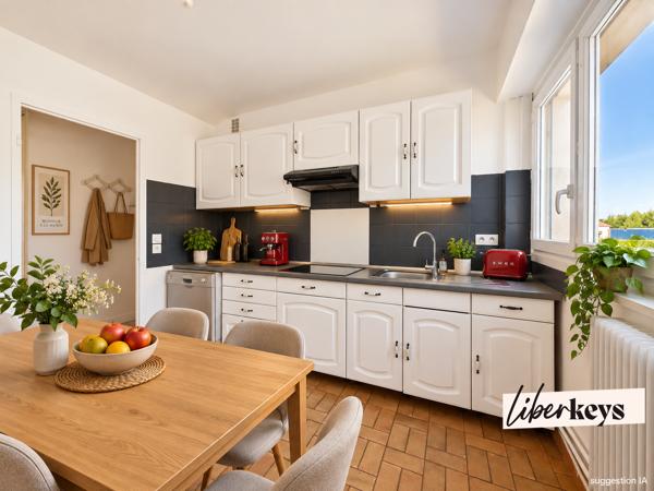 CHAMBOURCY – 3 PIÈCES 64 M² TRAVERSANT – JARDINET – CAVE 