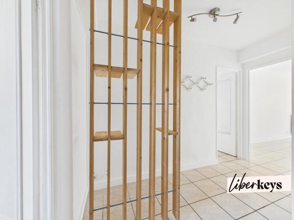 CHAMBOURCY – 3 PIÈCES 64 M² TRAVERSANT – JARDINET – CAVE 