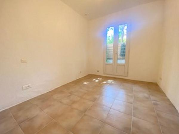 Narbonne, Appartement 2 pièces avec extérieur