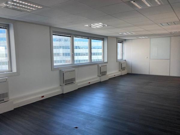 Bureaux à louer à VELIZY VILLACOUBLAY 78140