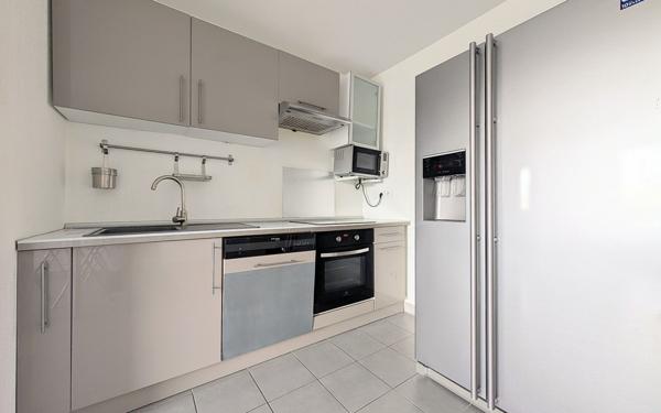 Appartement à vendre    2 pièces •  Miramas