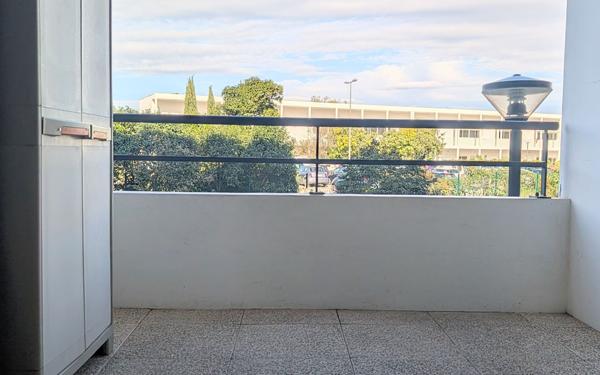 Appartement à vendre    2 pièces •  Miramas