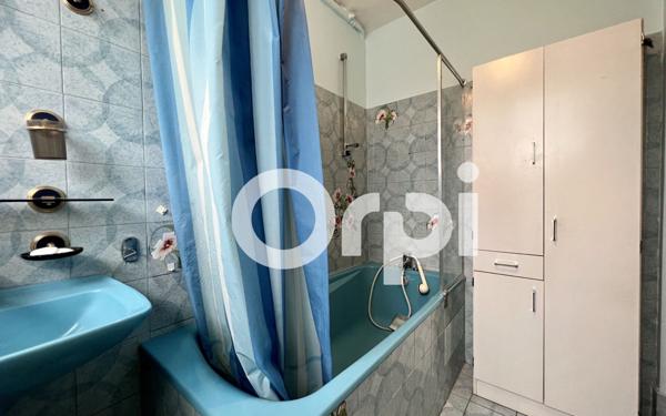 Maison à vendre    4 pièces •  Cuffies