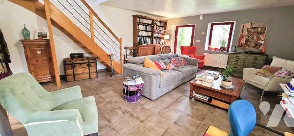 Maison en pierre de charme ? Rénovation soignée ? Orgères (35230)

Entre Orgères et St Erblon...