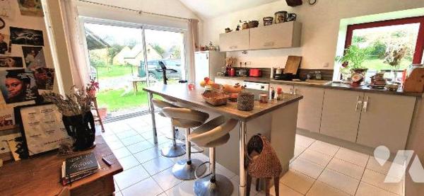 Maison en pierre de charme ? Rénovation soignée ? Orgères (35230)

Entre Orgères et St Erblon...