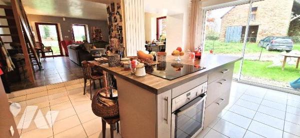 Maison en pierre de charme ? Rénovation soignée ? Orgères (35230)

Entre Orgères et St Erblon...