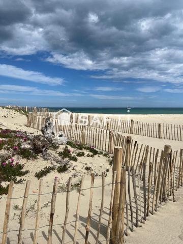 Leucate, appartement avec mezzanine, terrasses.