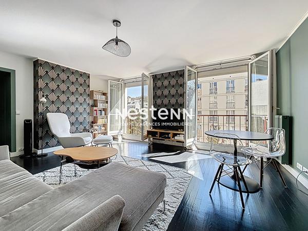 ISSY LES MOULINEAUX - CENTRE VILLE - Appartement 2 pièces de 47,38 m² en étage élevé avec ascenseur en très bon état général